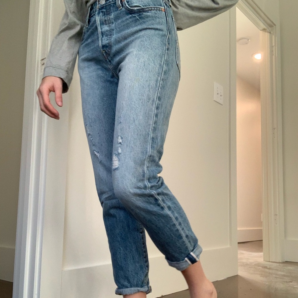 Levi high waisted jeans